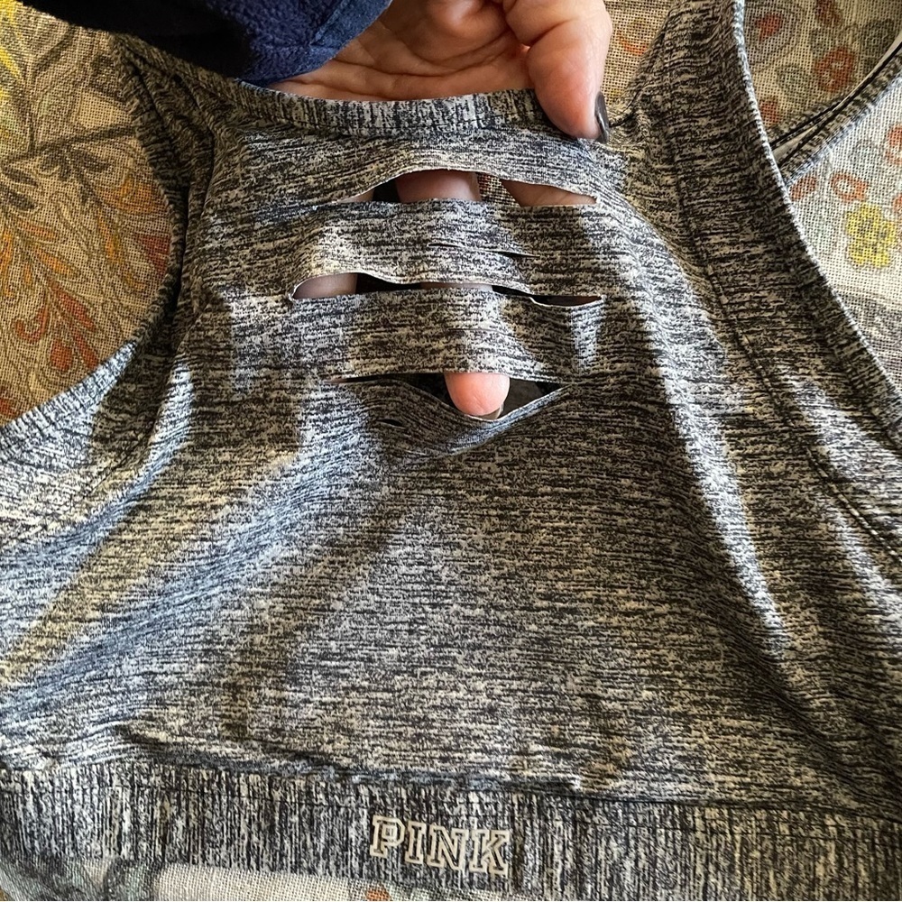 Pink Ultimate Victoria Secret Sports Bra Size XS - Picture 3 of 5